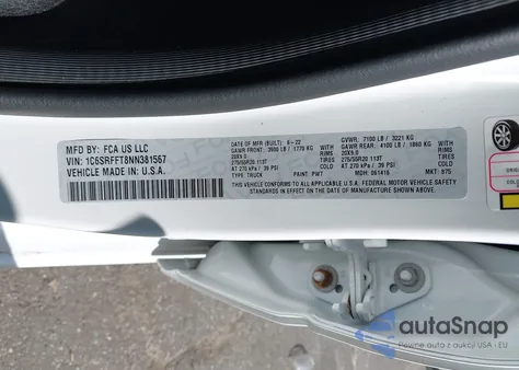 2022 Ram 1500 Big Horn 4X4 5'7 Box z USA, uszkodzony, nr VIN 1C6SRFFT8NN381567